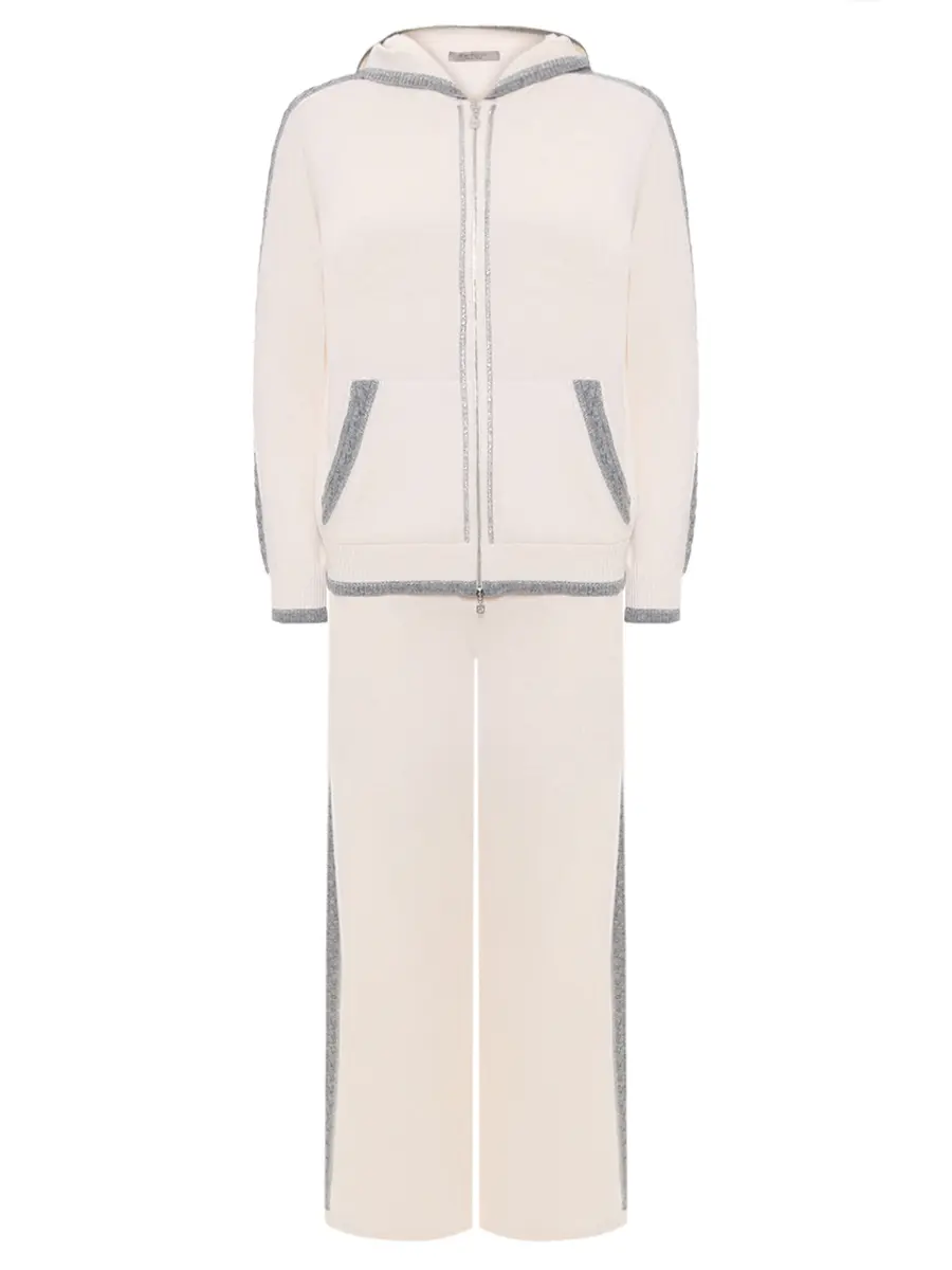 Костюм однотонный