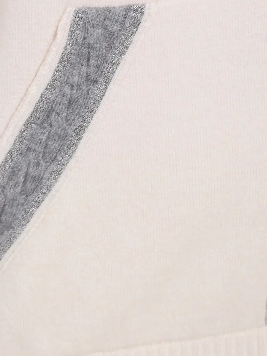 Костюм однотонный