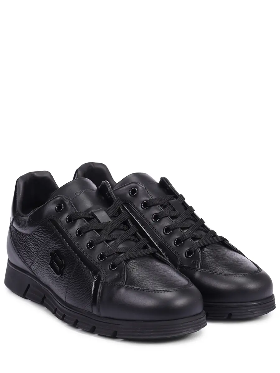 Кроссовки кожаные