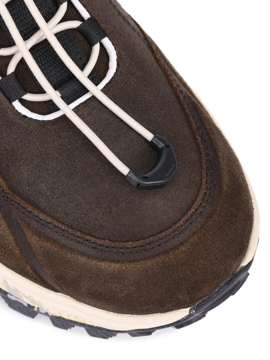 Кроссовки замшевые