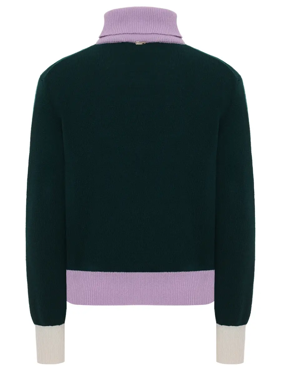 Свитер шерстяной