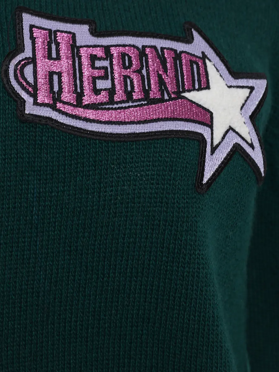 Свитер шерстяной