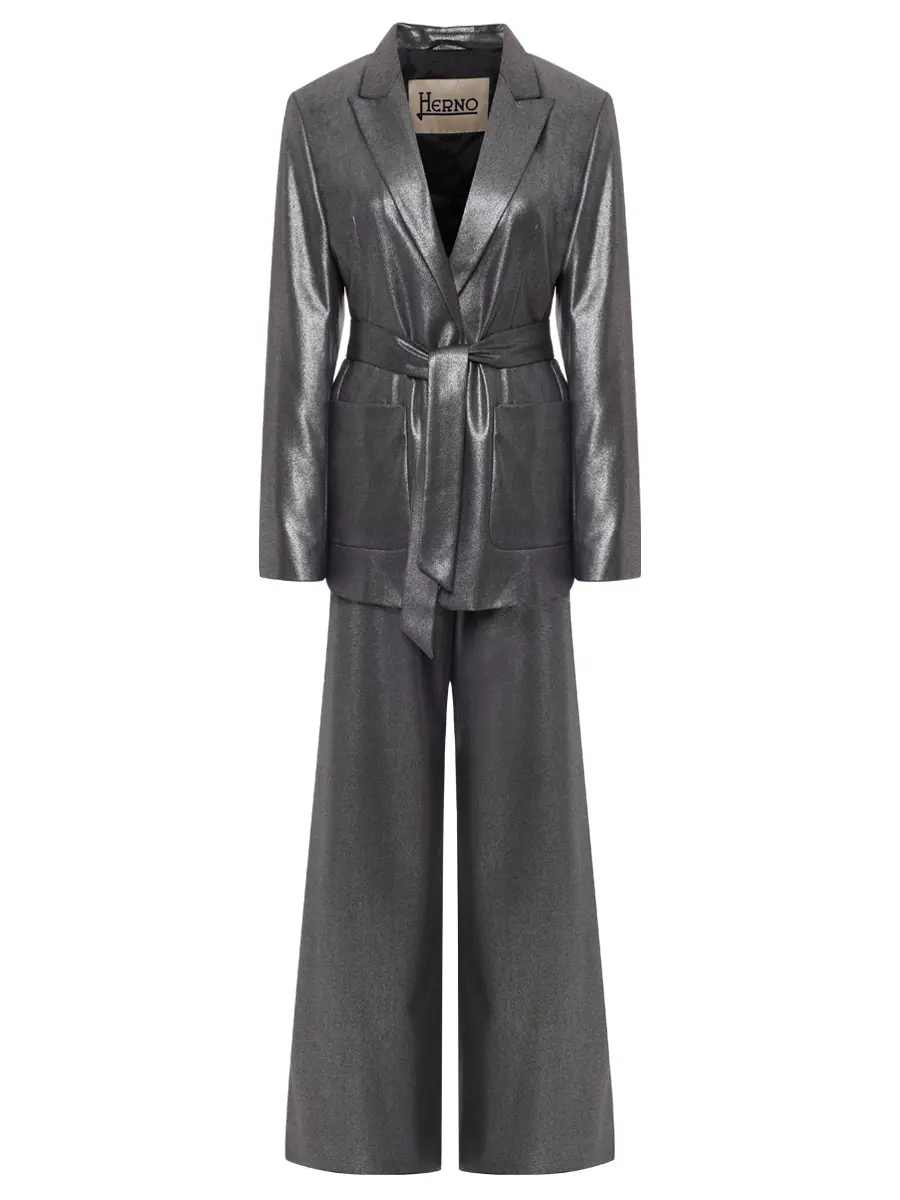 Костюм однотонный