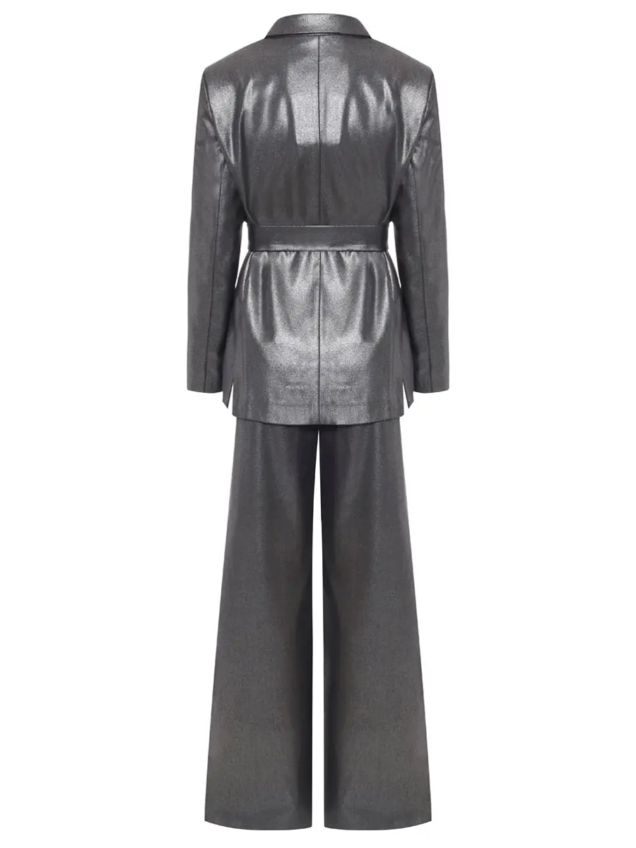 Костюм однотонный