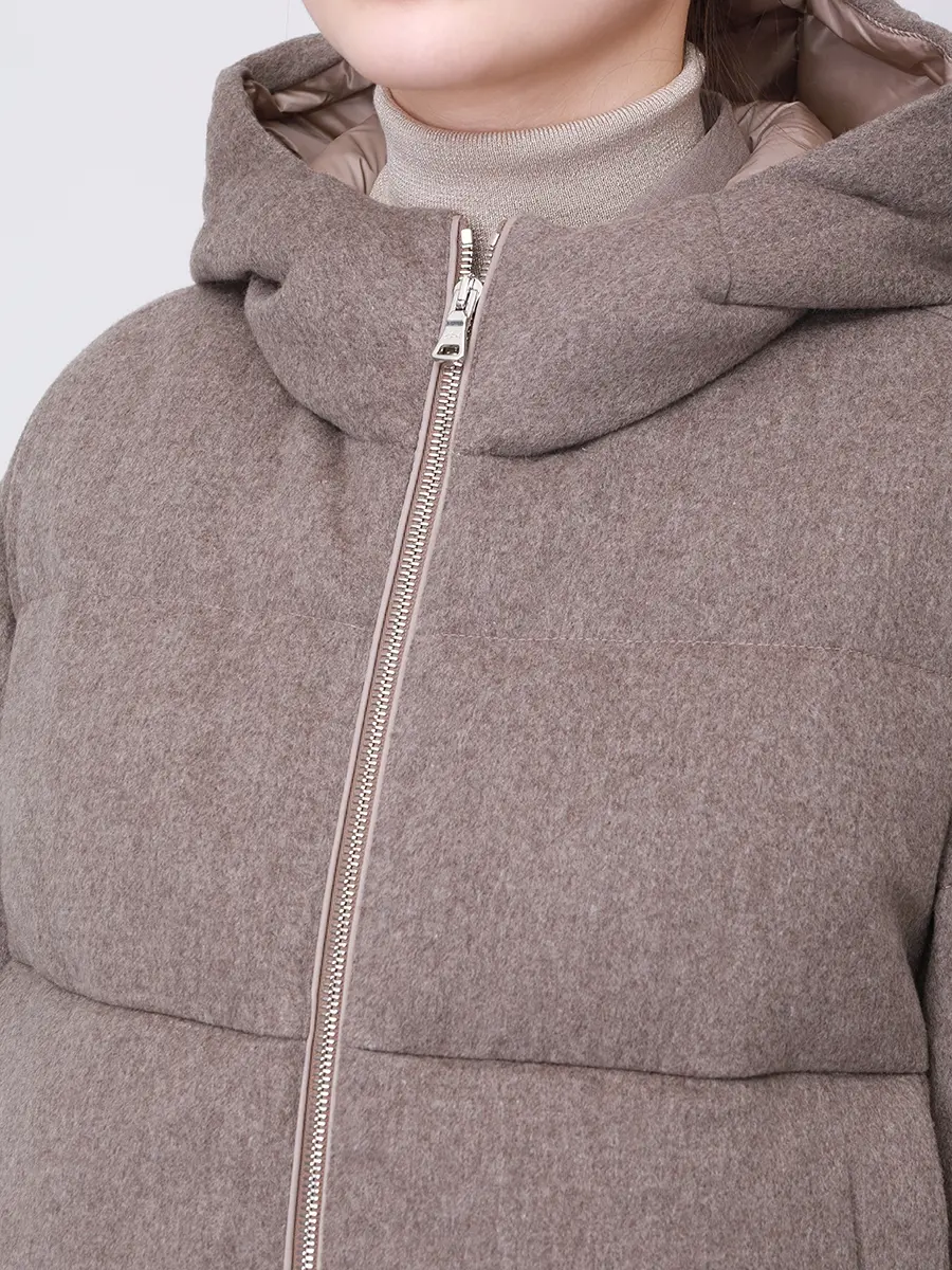 Пуховик стеганый