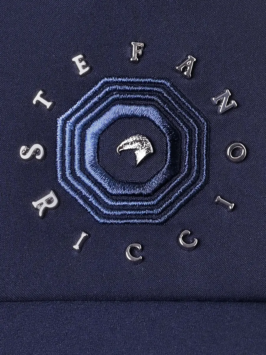 Кепка однотонная