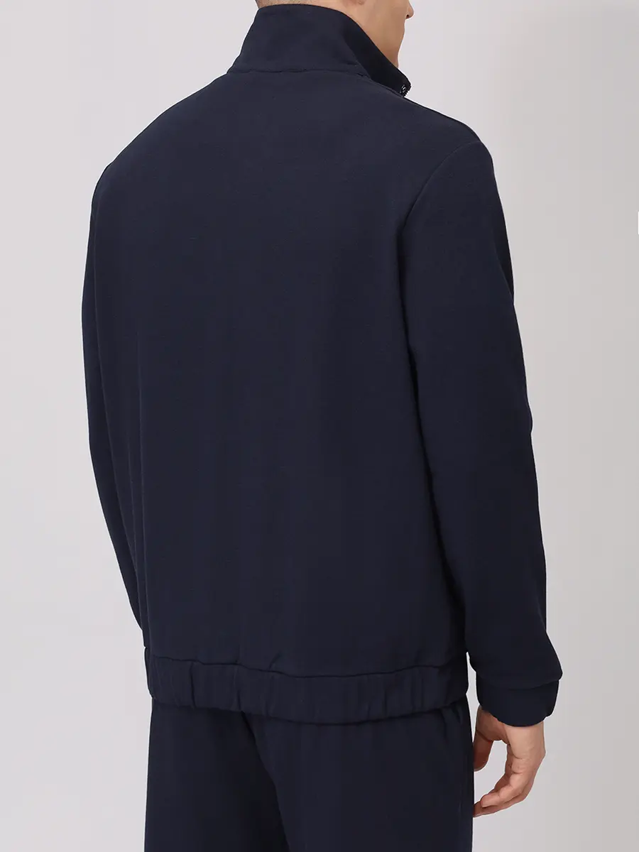 Костюм однотонный