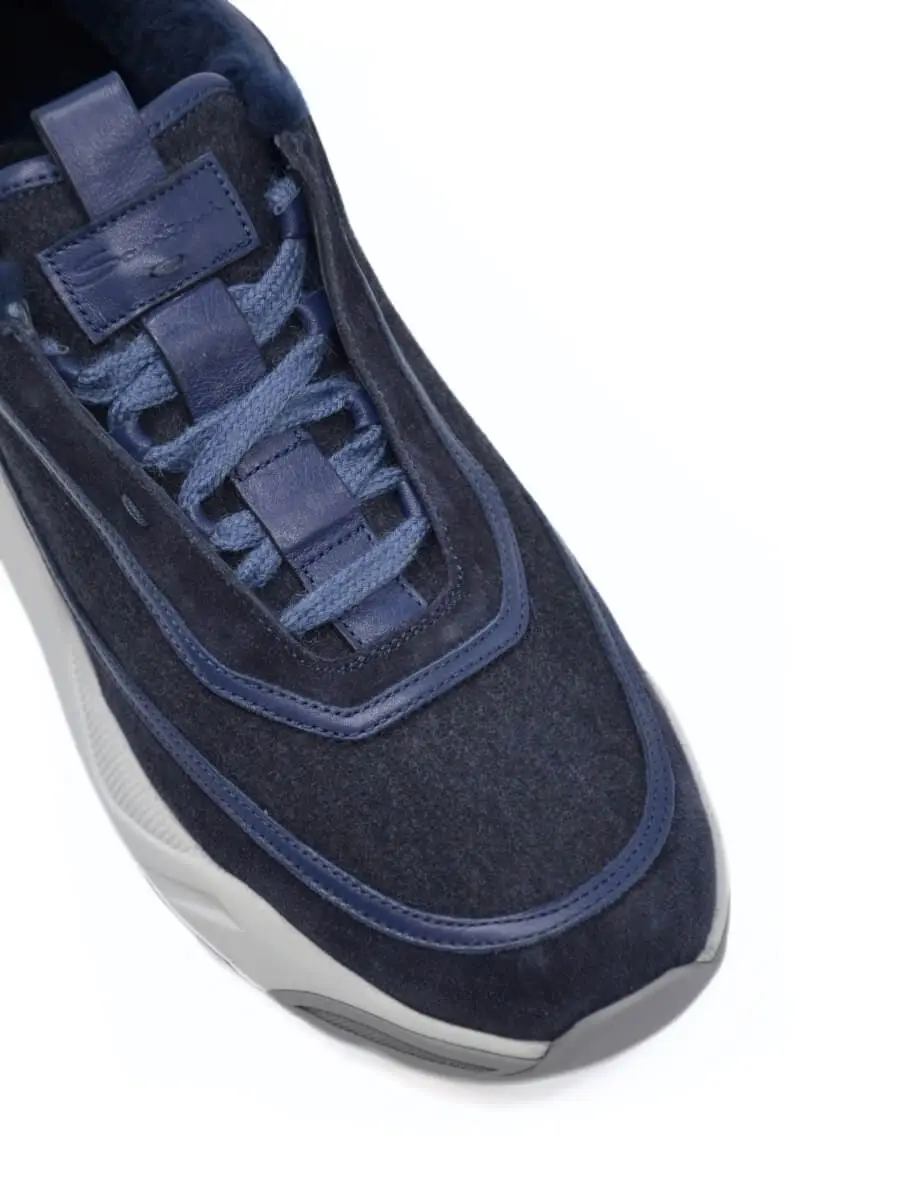 Кроссовки комбинированные