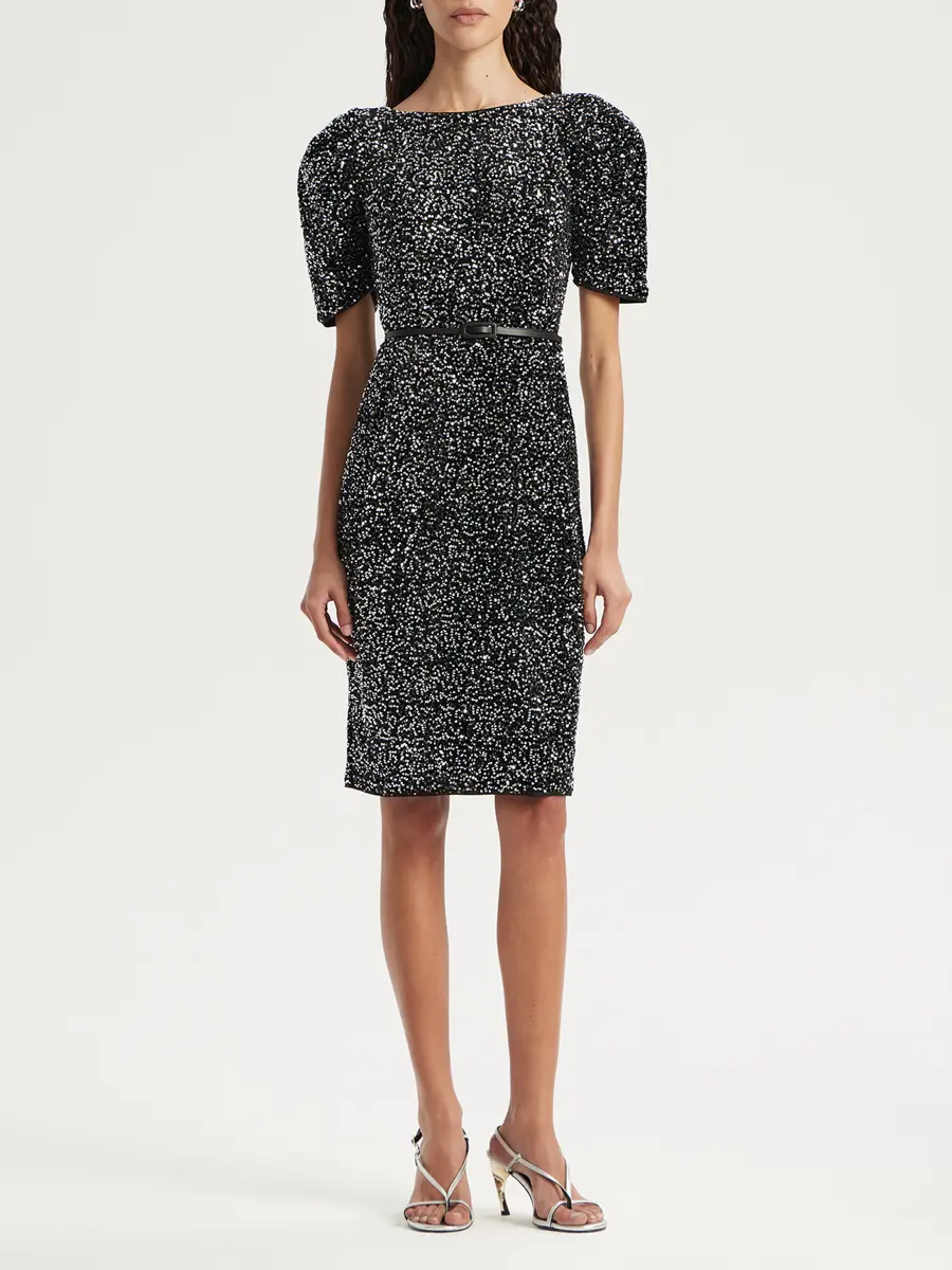 Платье бархатное с пайетками