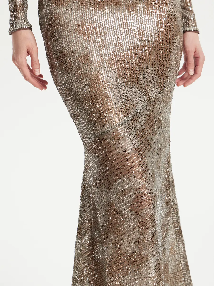 Платье с пайетками