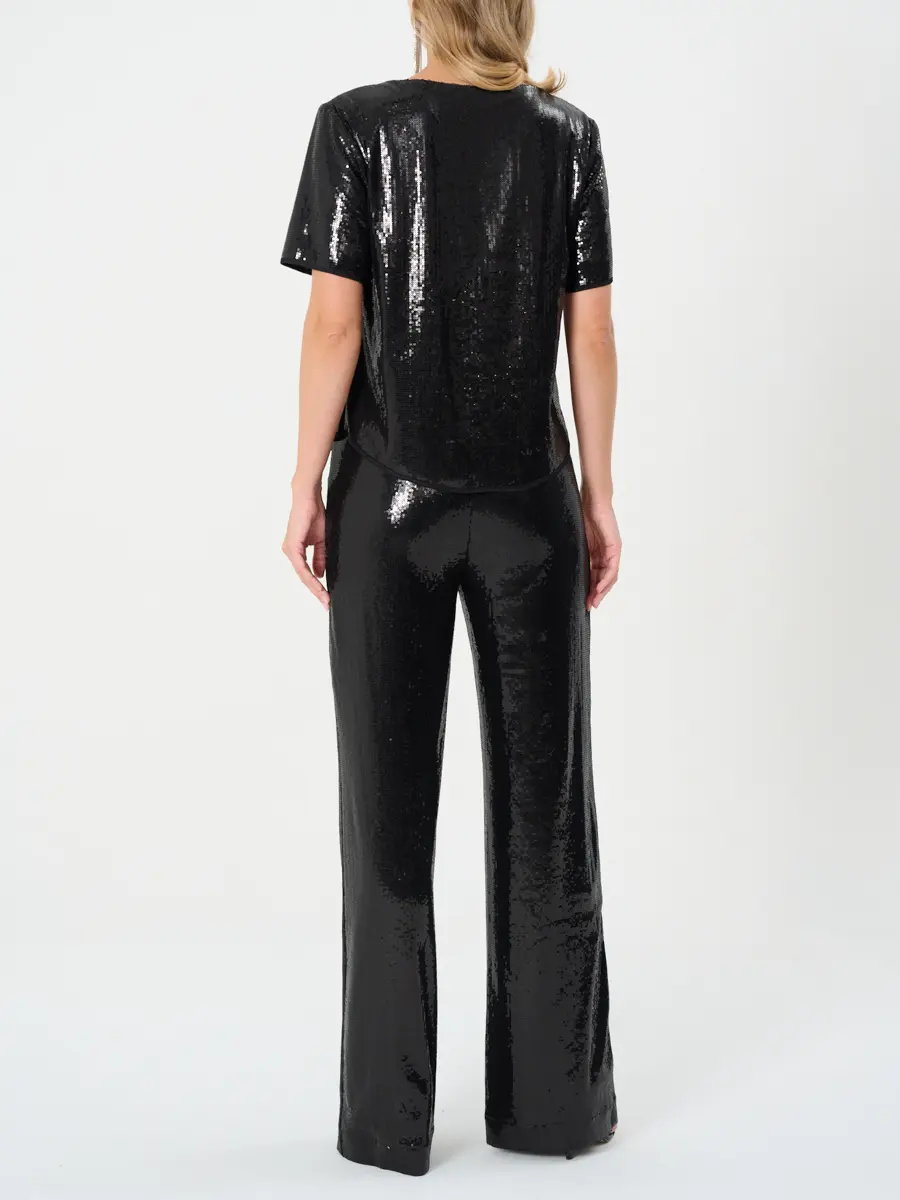 Блуза с пайетками