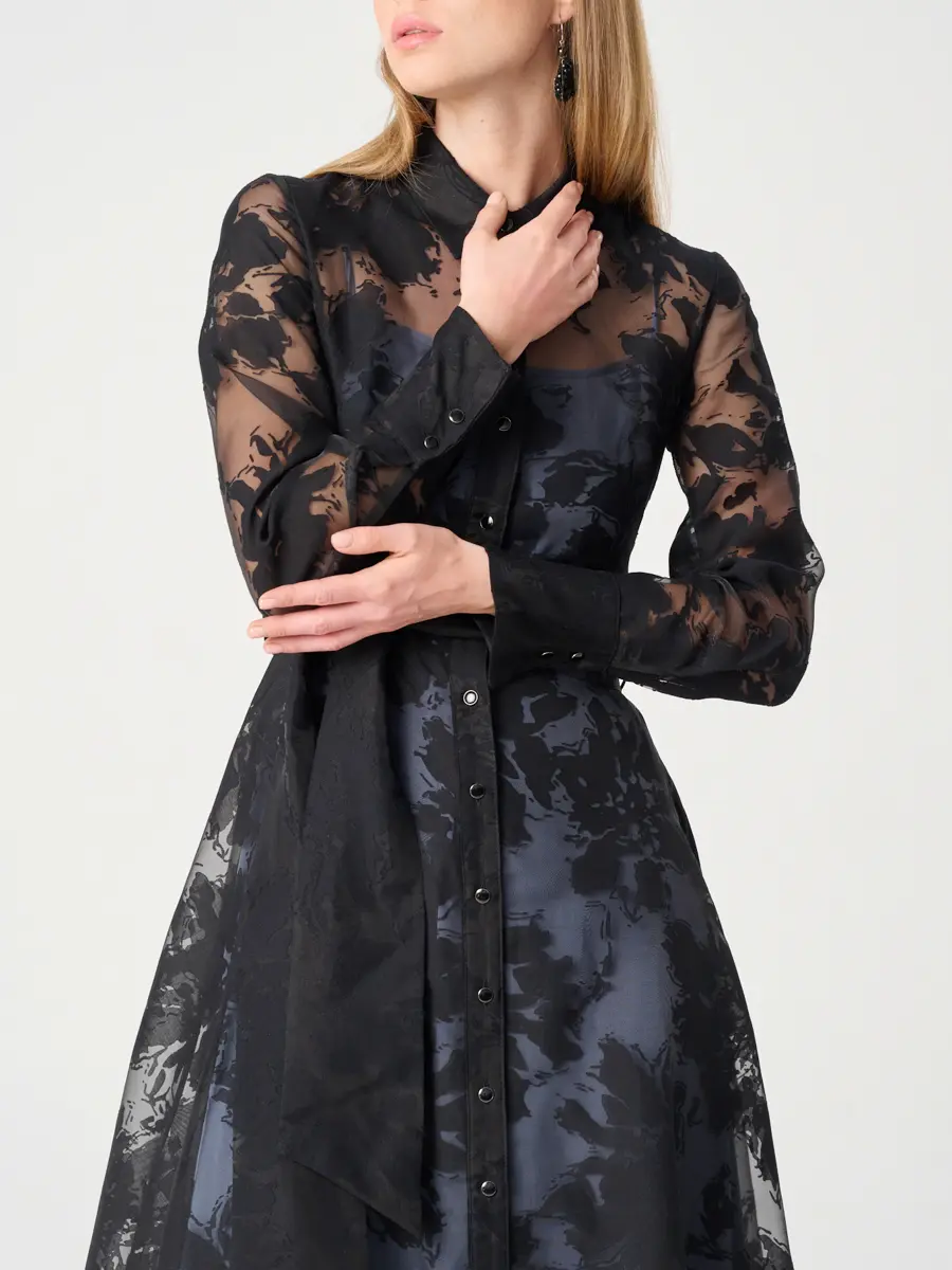 Платье из органзы