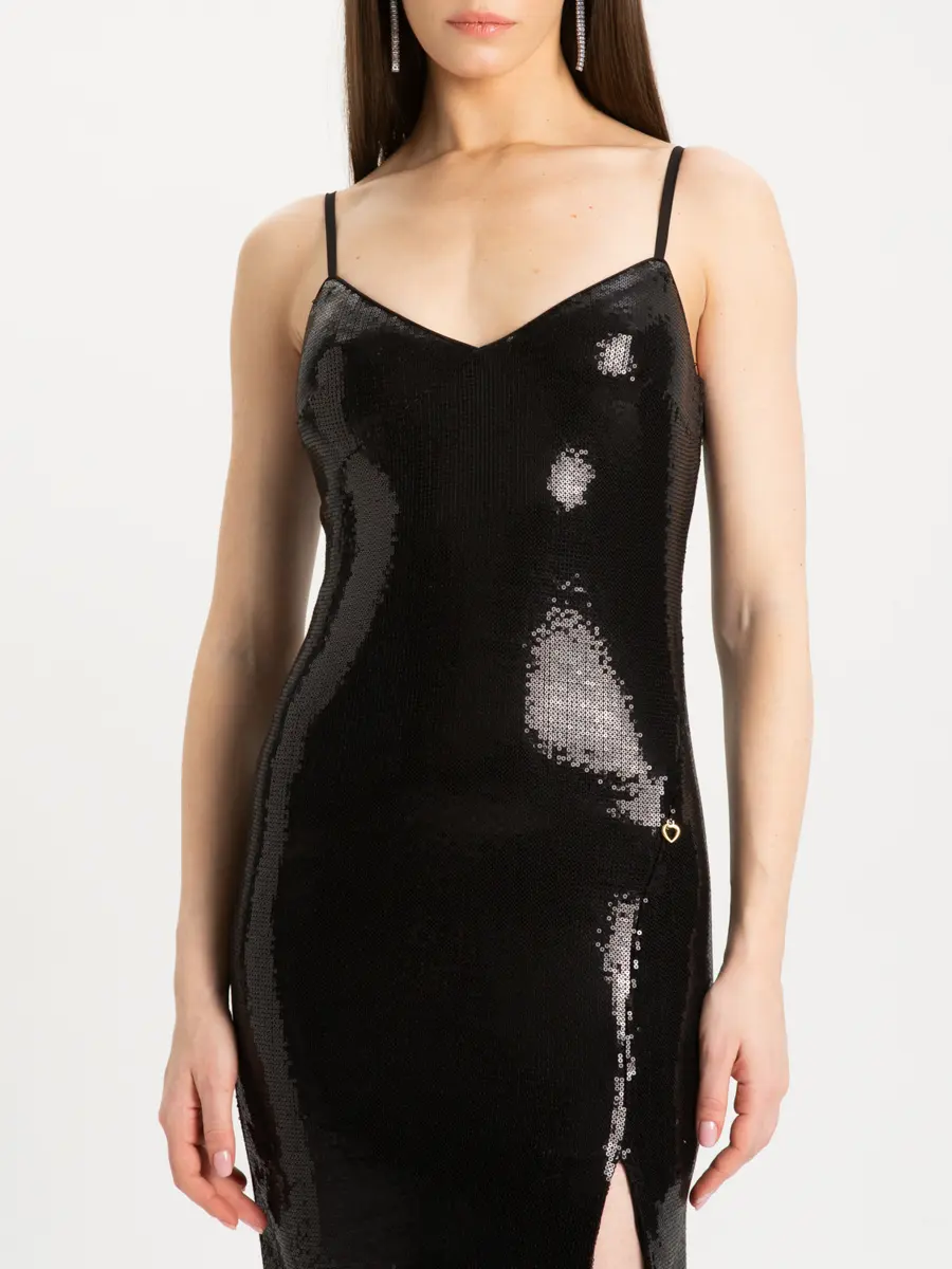 Платье с пайетками