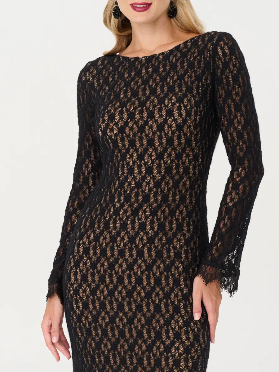 Платье кружевное