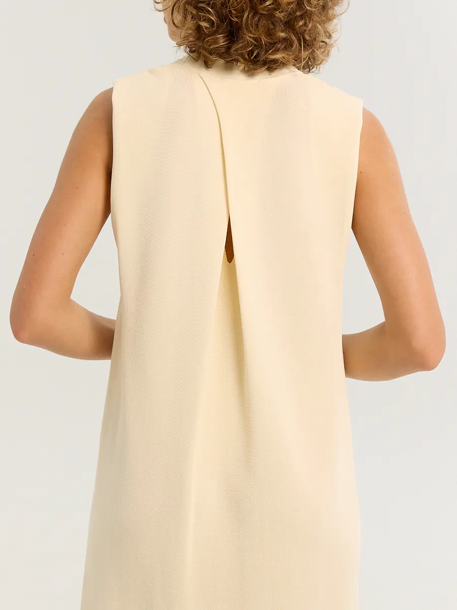 Платье из вискозы