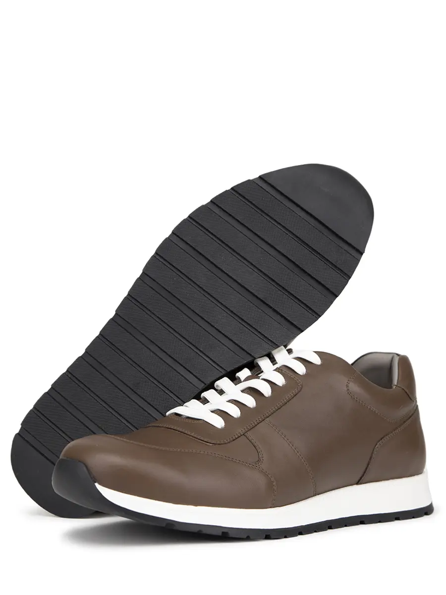 Кроссовки кожаные