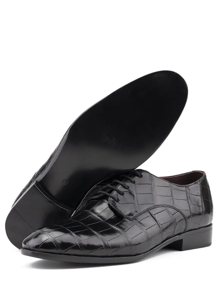 Дерби из кожи крокодила
