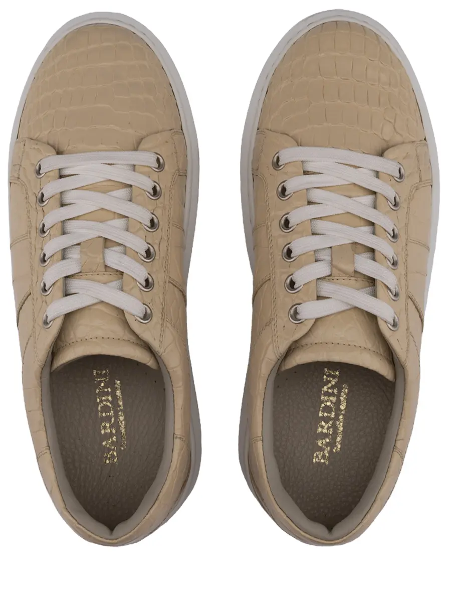 Кеды из кожи крокодила