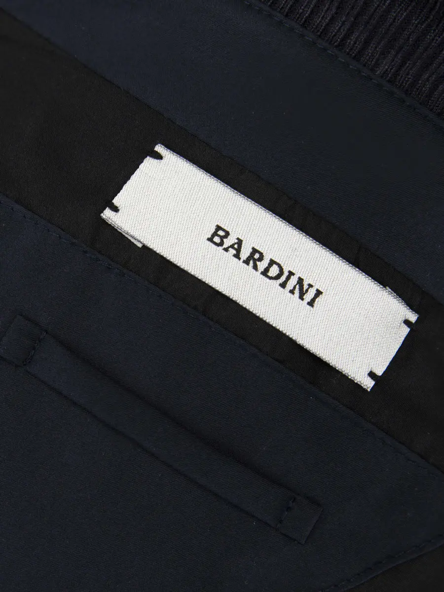 Куртка однотонная