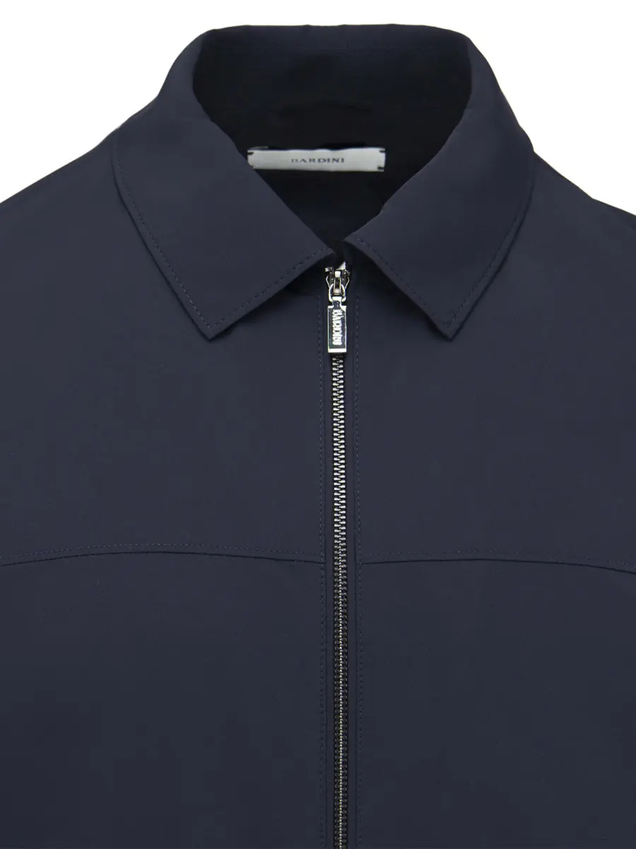 Куртка однотонная