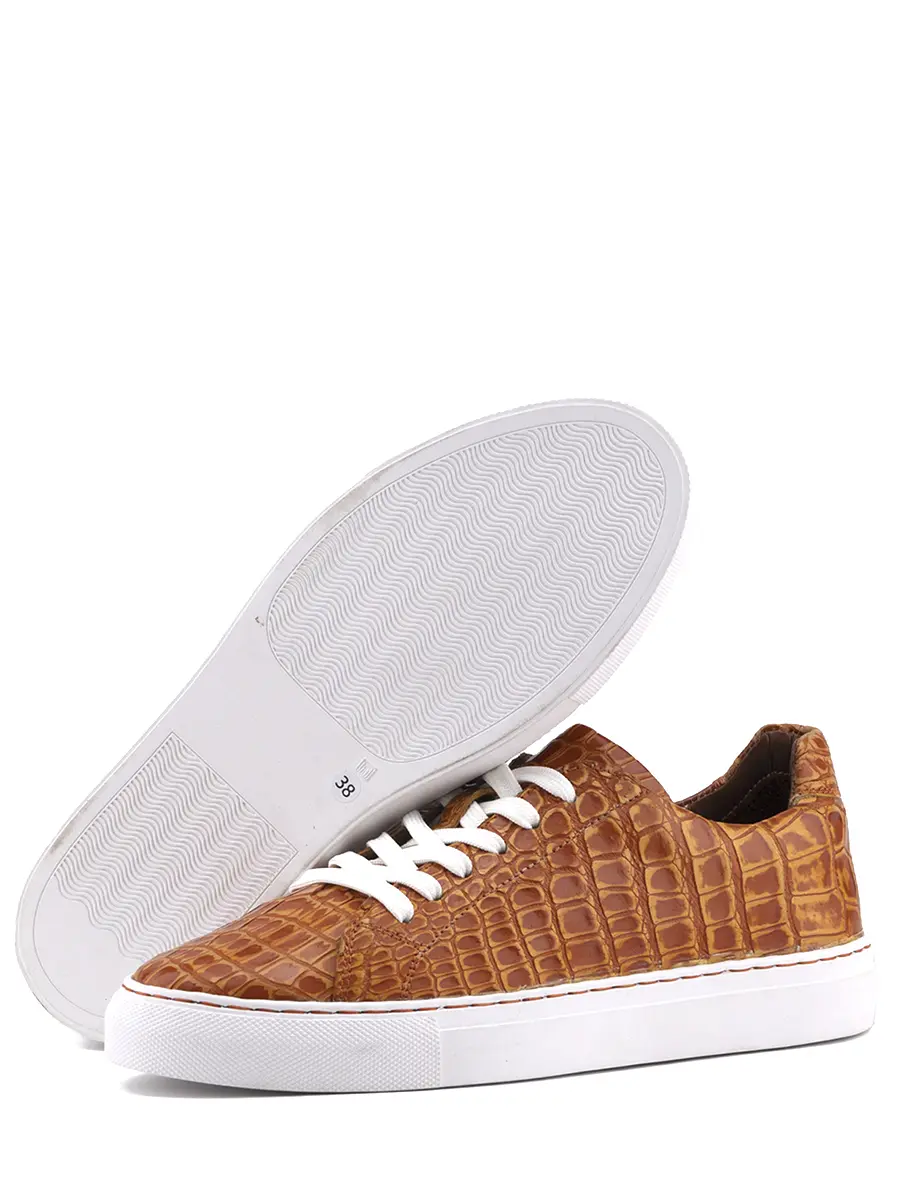 Кеды из кожи крокодила