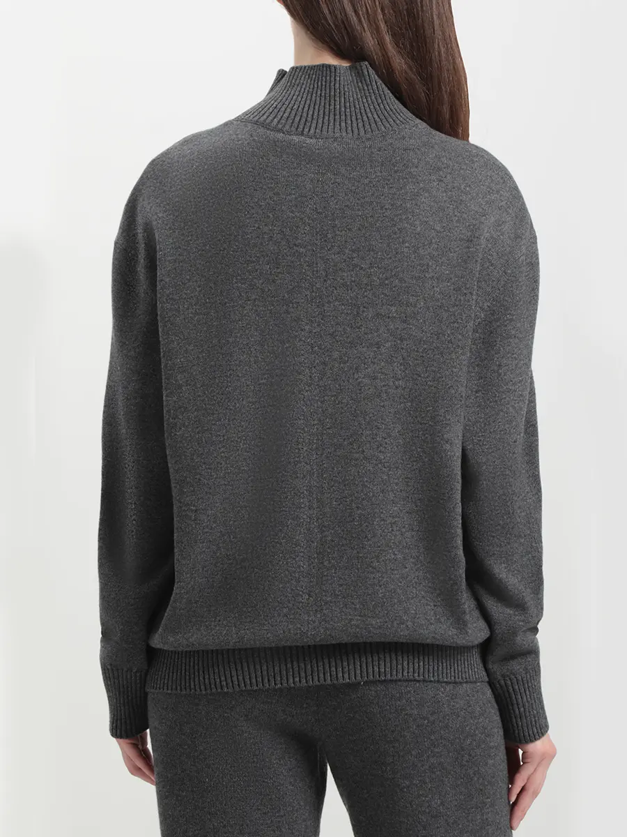 Свитер из шерсти и кашемира