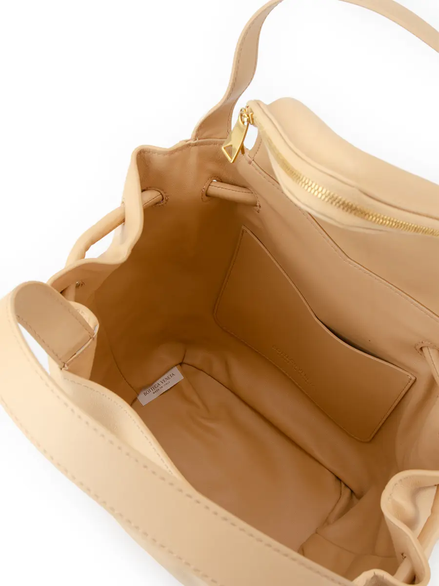 Сумка кожаная Beak