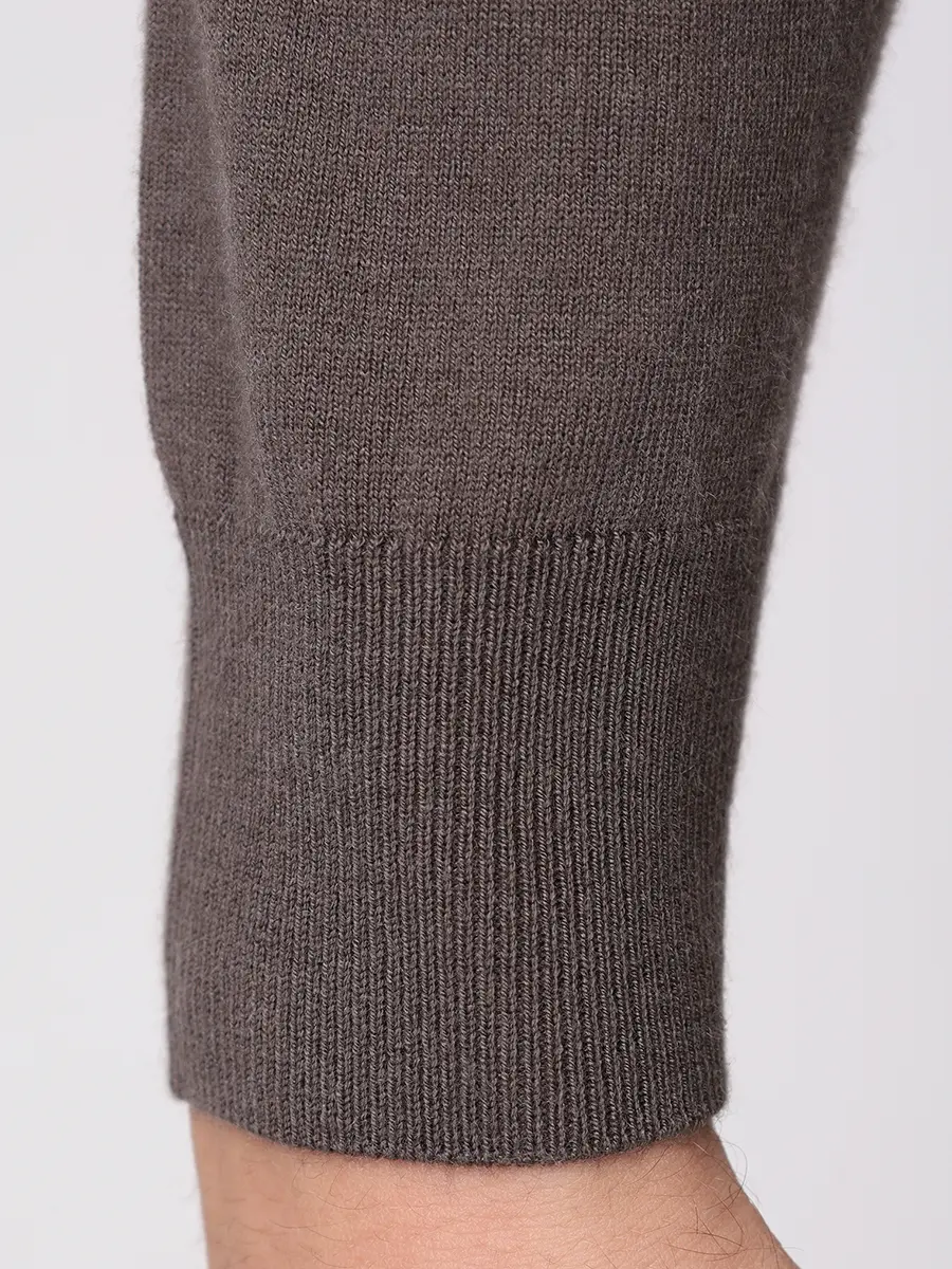 Джемпер из шерсти и тенселя