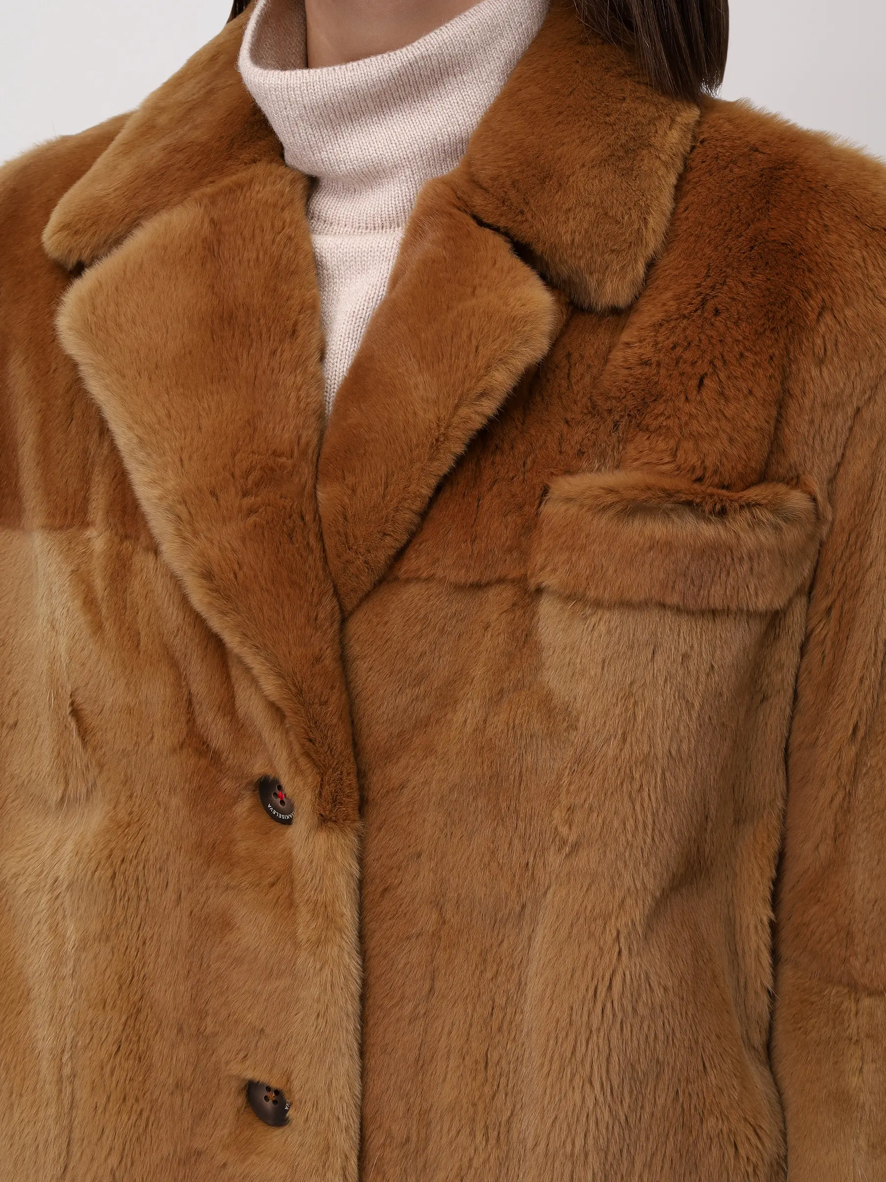 Пальто BOREA из меха ласки