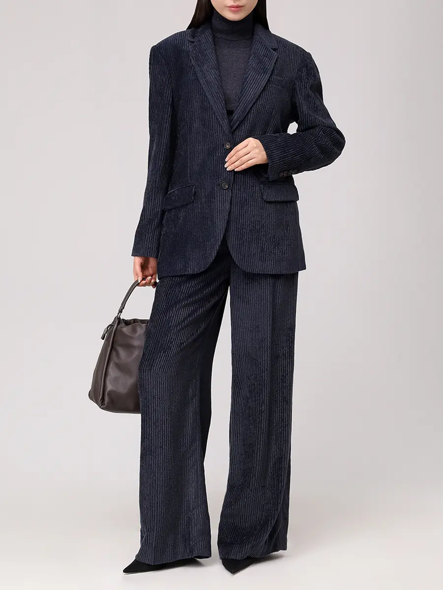 Костюм вельветовый