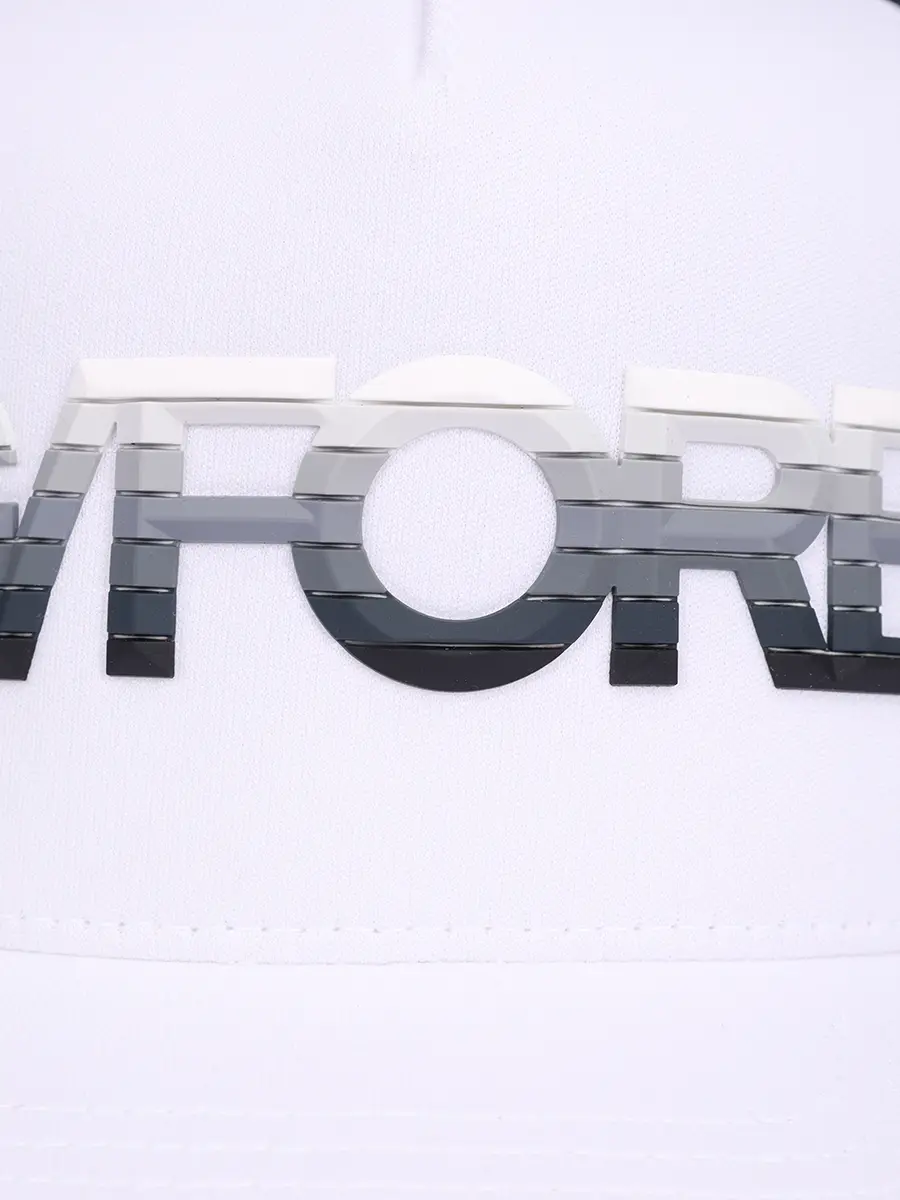 Бейсболка с сеткой