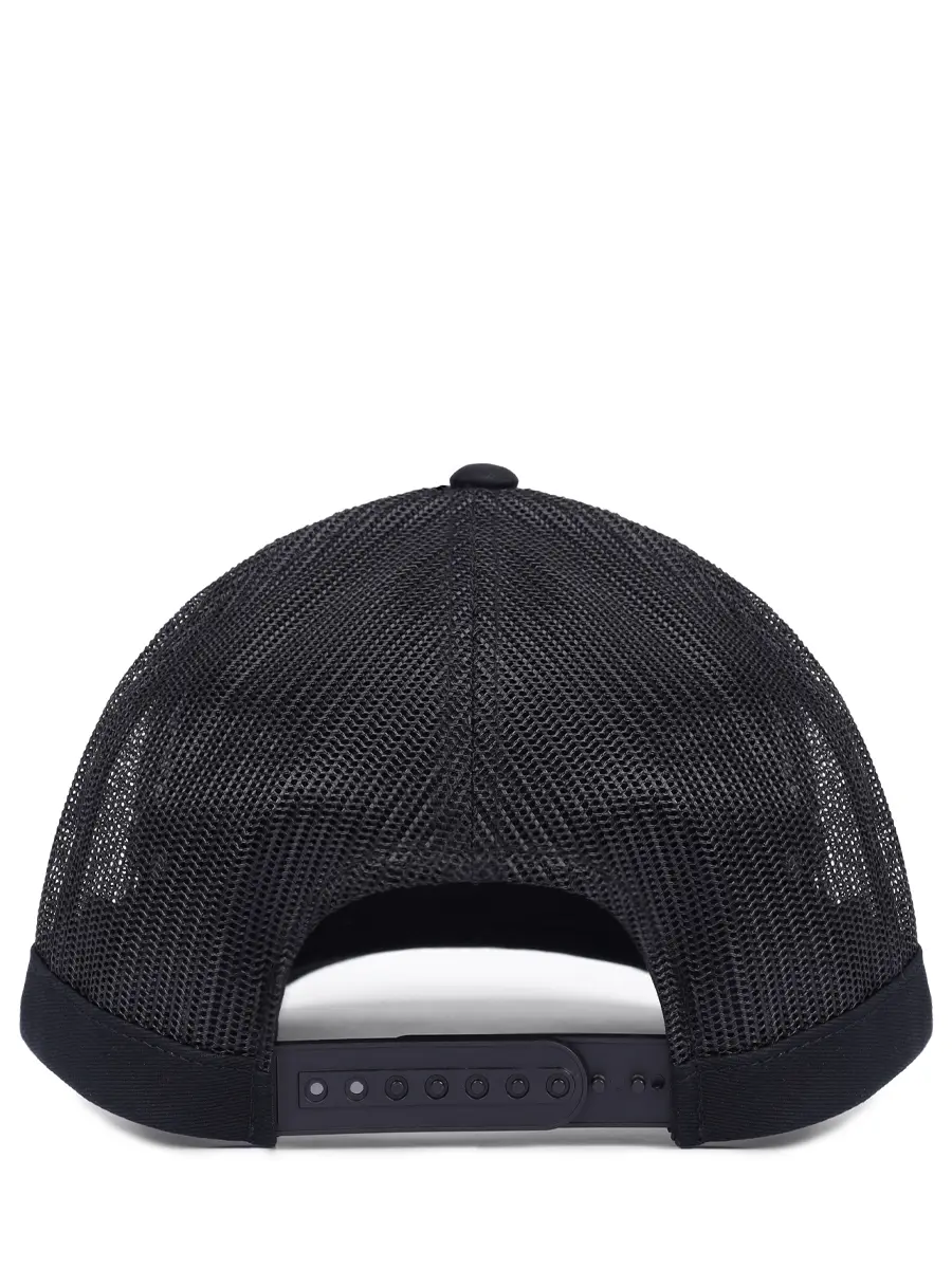 Бейсболка с сеткой