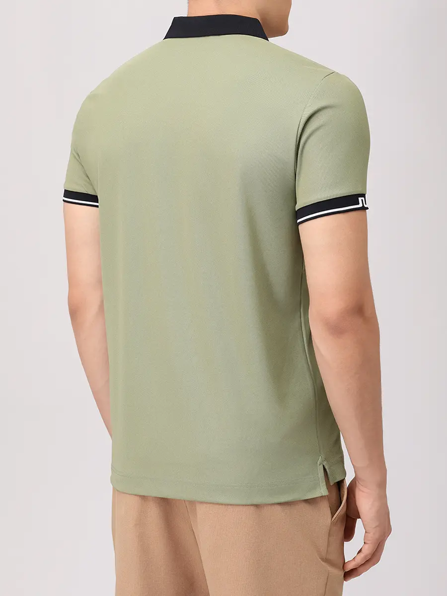 Поло с логотипом