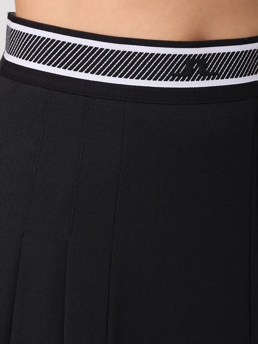 Юбка однотонная