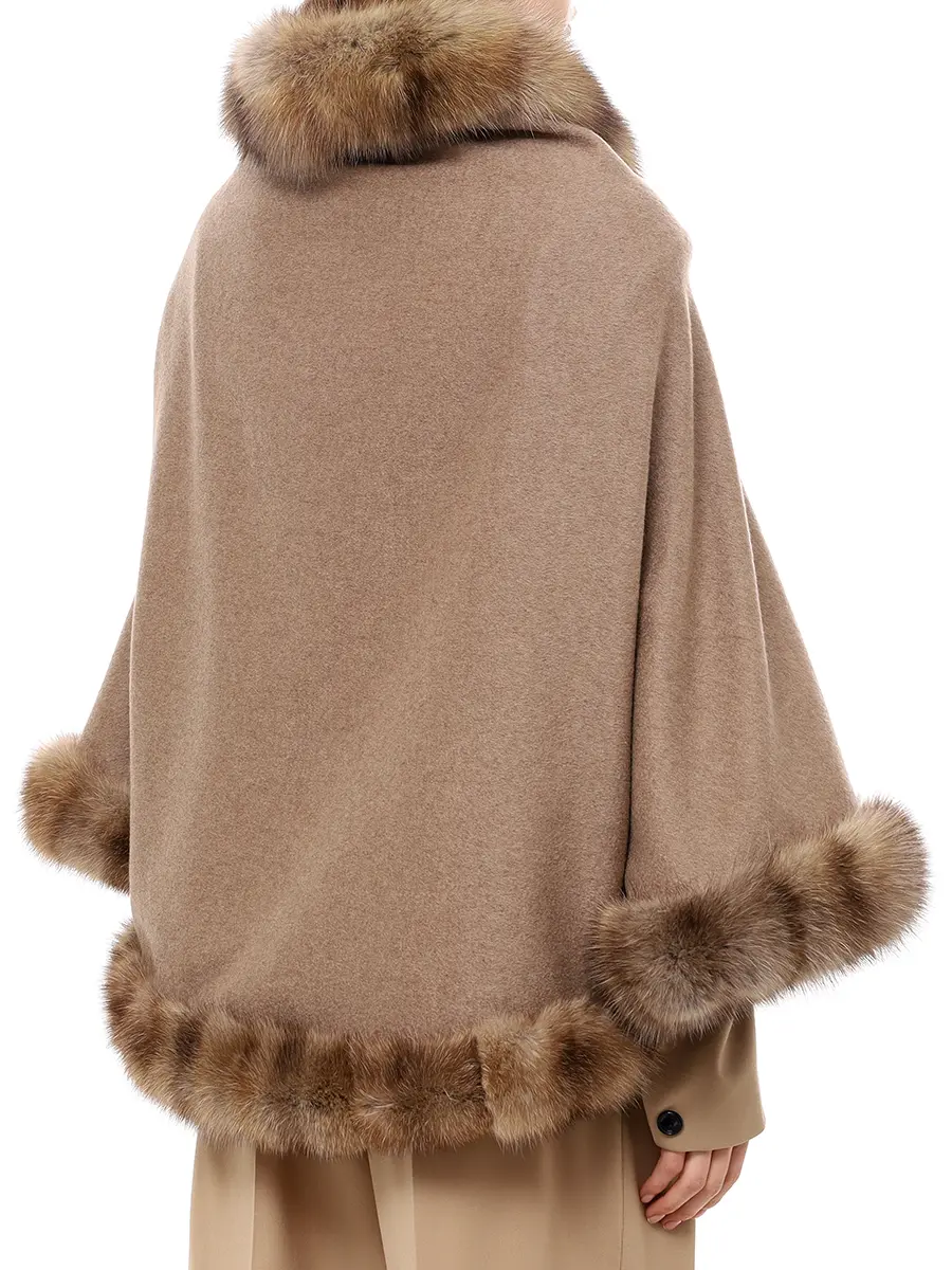 Пончо кашемировое с мехом соболя