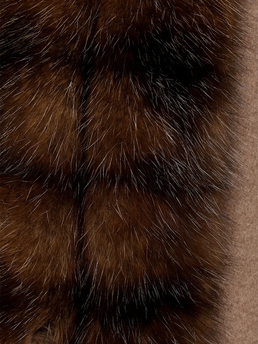 Пончо кашемировое с мехом соболя