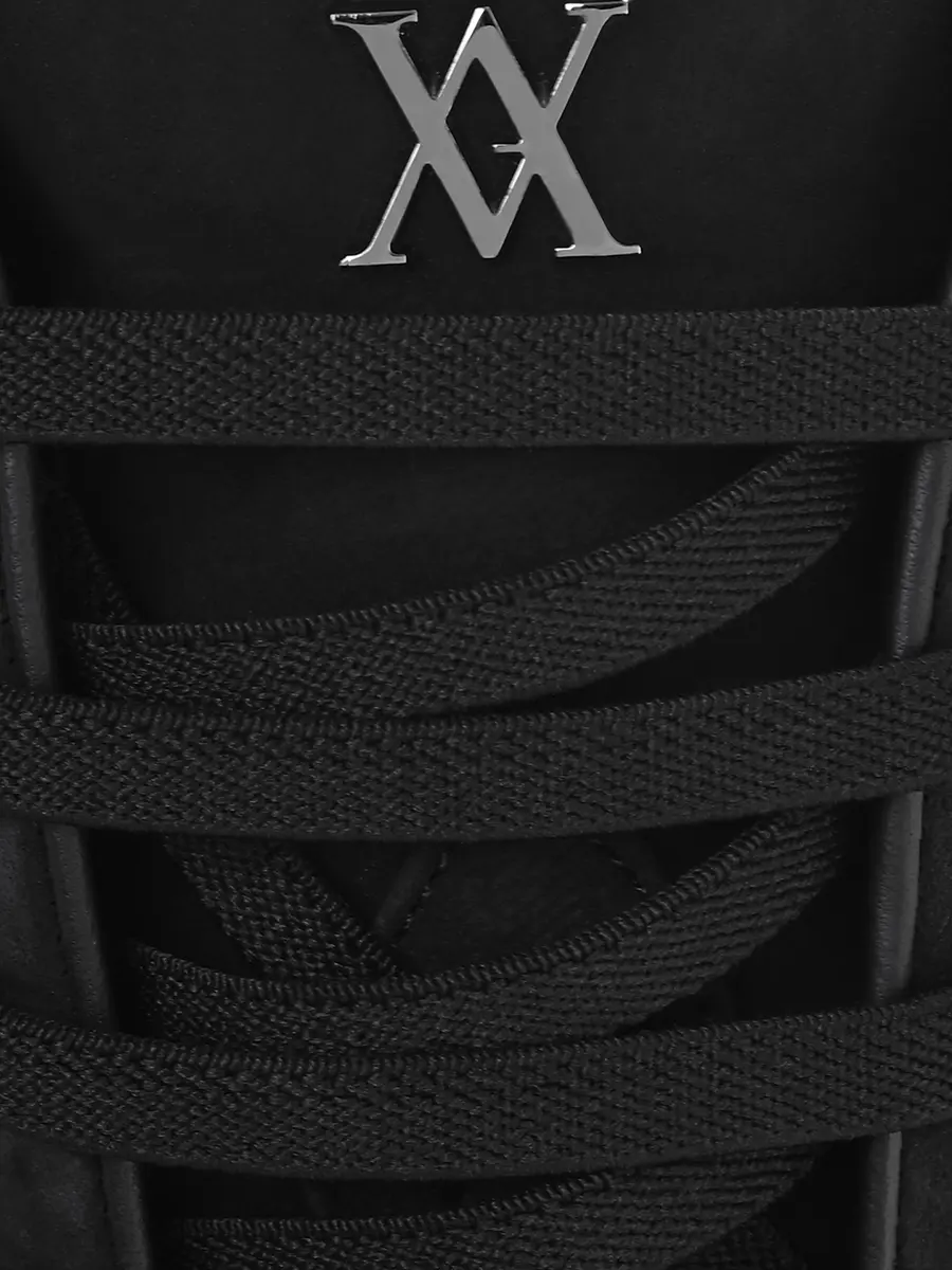 Кроссовки замшевые