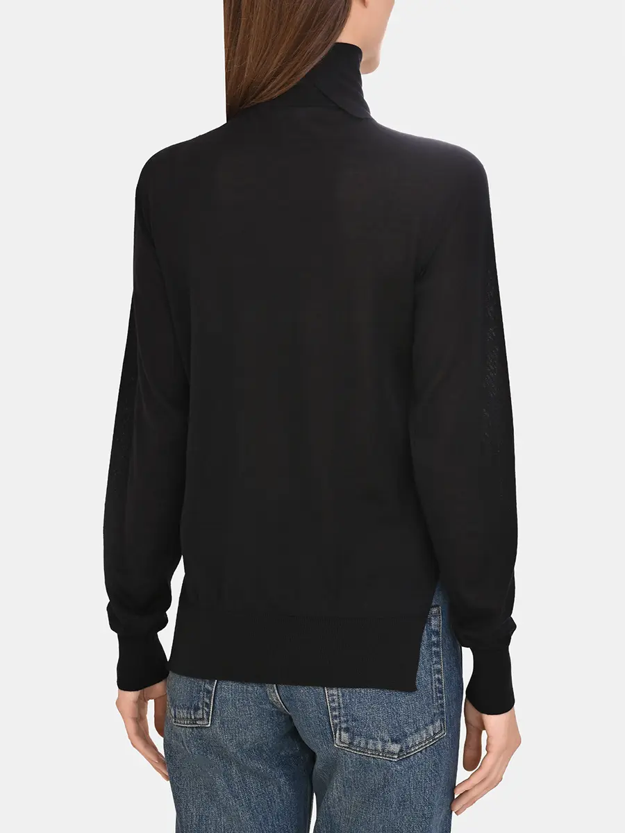 Свитер однотонный