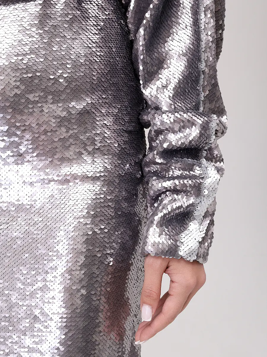 Платье с пайетками