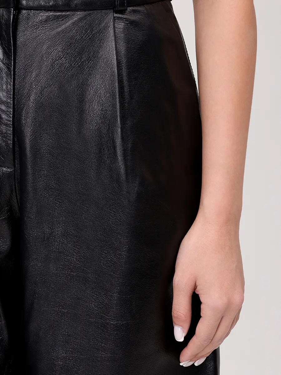 Бермуды Adele кожаные