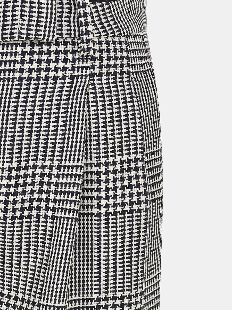 Брюки в клетку