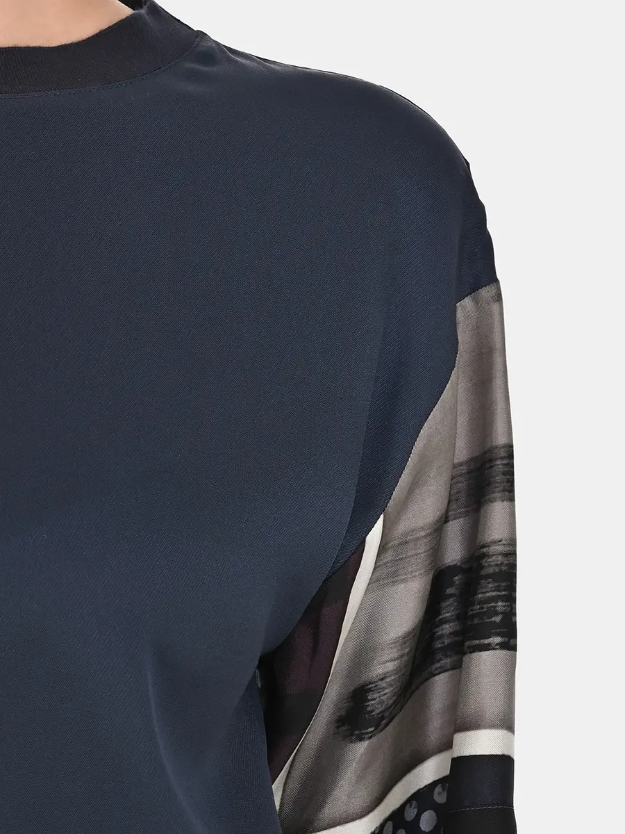 Блуза шелковая