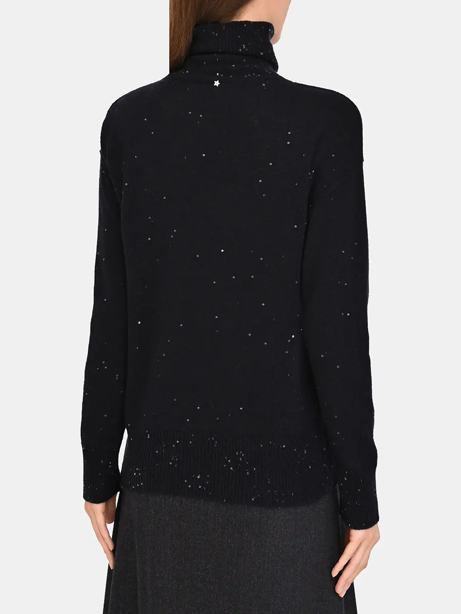 Свитер шерстяной