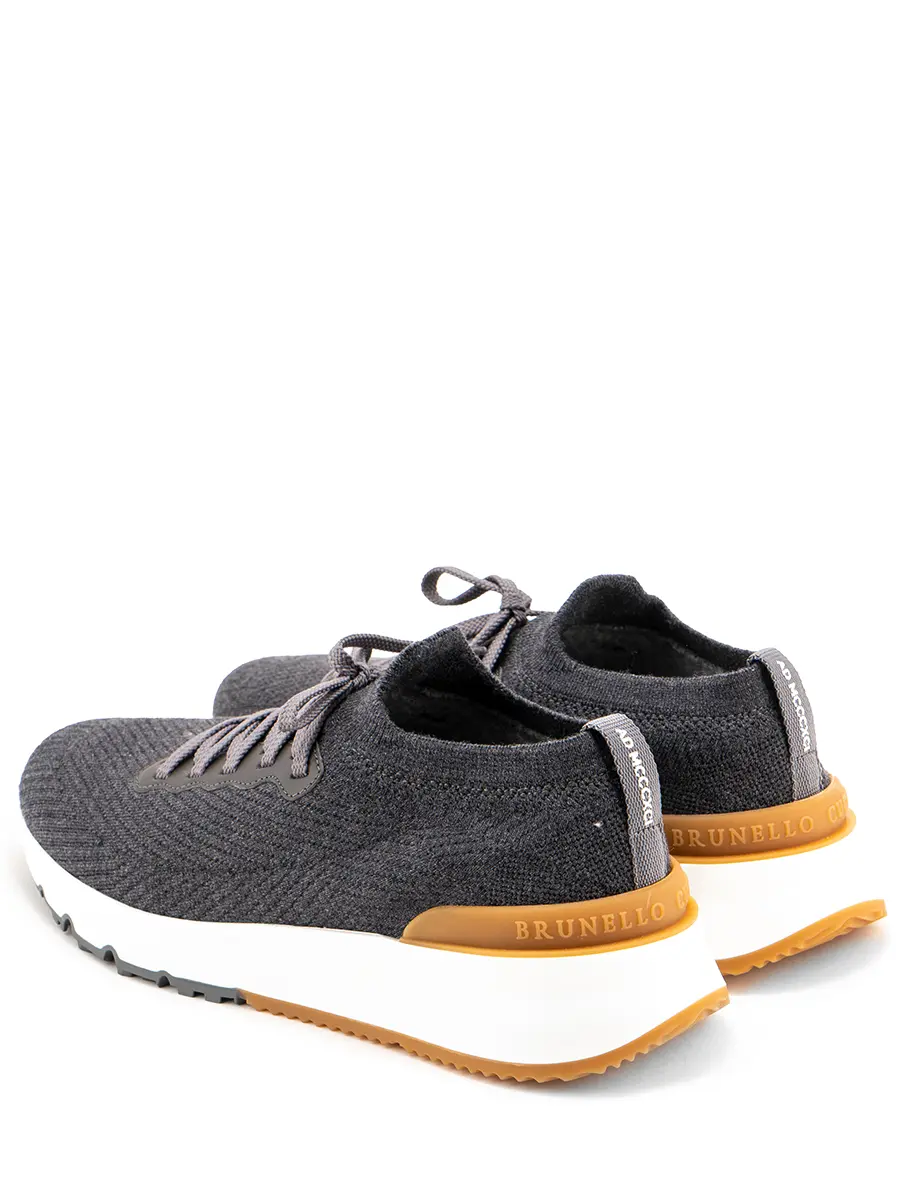 Кроссовки текстильные