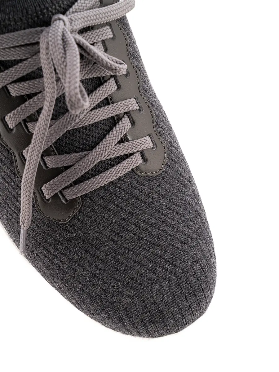 Кроссовки текстильные