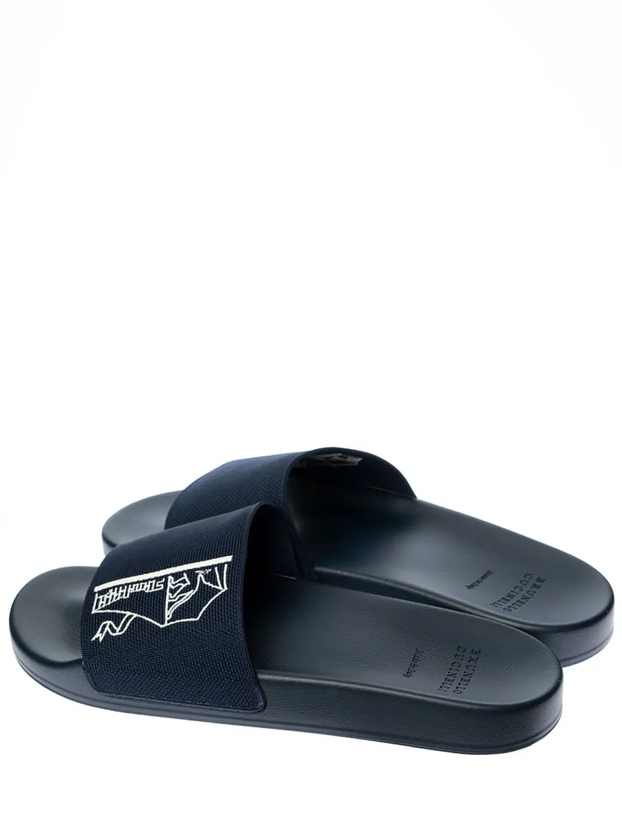 Шлепанцы однотонные