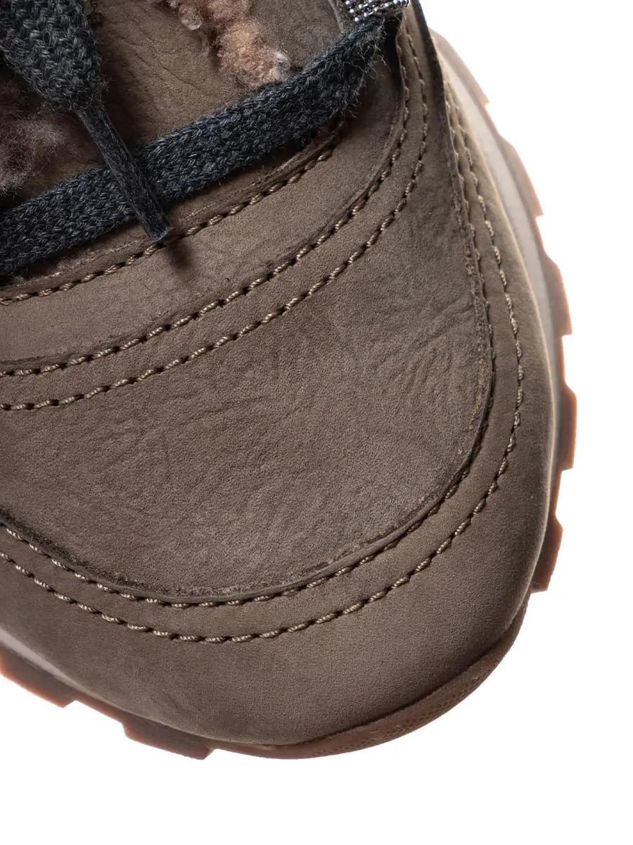 Кроссовки кожаные