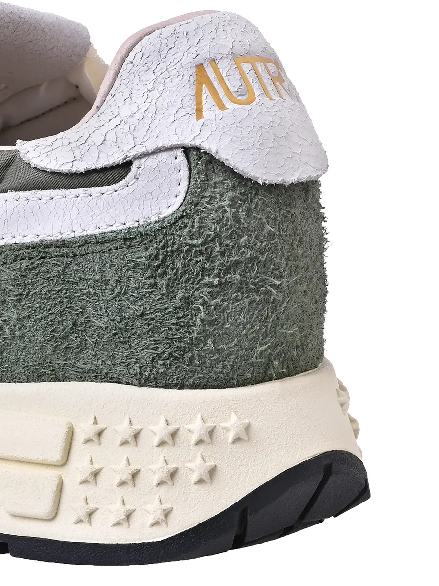 Кроссовки комбинированные