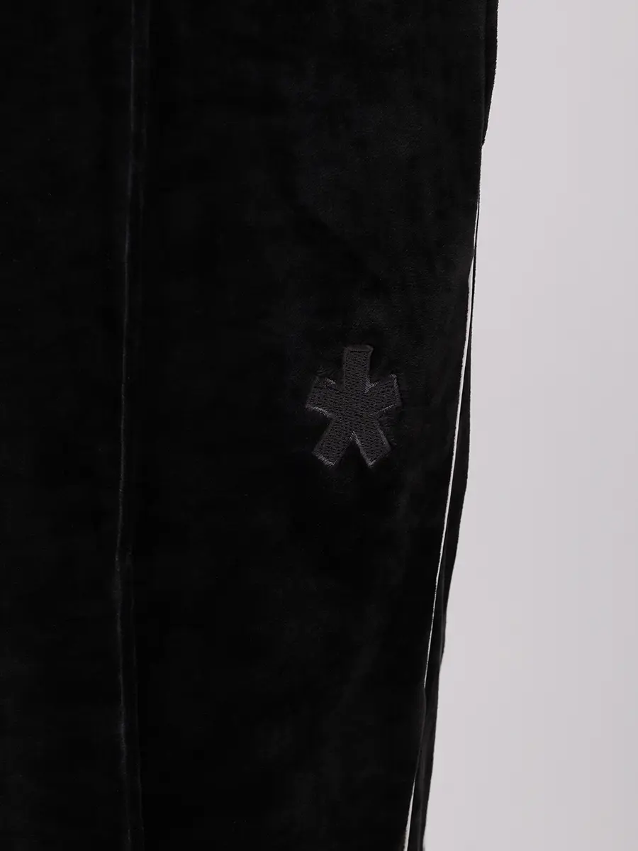 Костюм однотонный