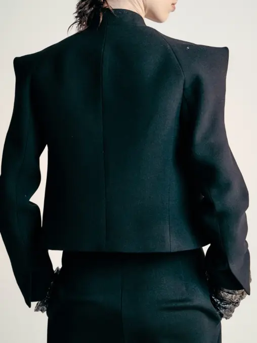 Жакет Cropped Onyx из шерсти SOROKA ON COURSE